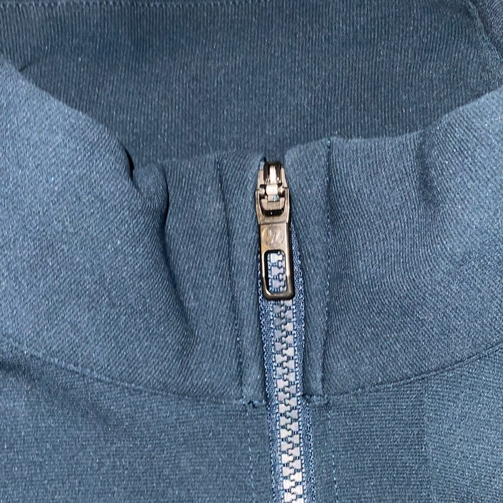 Lulu Lemon jacket - Picture 5 of 5
